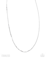 Load image into Gallery viewer, Smokeshow Sheen Men’s Silver Necklace