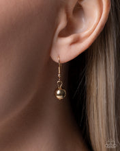 Load image into Gallery viewer, Coastal Chance Gold Necklace