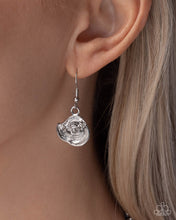 Load image into Gallery viewer, Flourishing Fanfare Silver Necklace