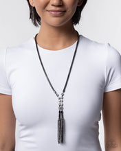 Load image into Gallery viewer, Classical Movement Black Necklace