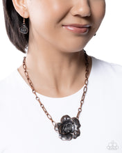 Load image into Gallery viewer, Flourishing Fanfare Copper Necklace