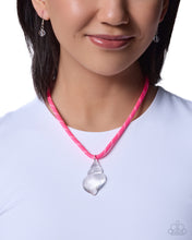 Load image into Gallery viewer, Swanky Shell Pink Necklace