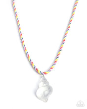 Load image into Gallery viewer, Swanky Shell White Necklace