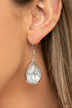Load image into Gallery viewer, Drop-Dead Duchess Silver Earrings