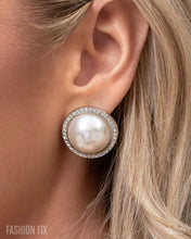 Load image into Gallery viewer, Fiercely 5th Avenue Fashion Fix August 2025 (F50)