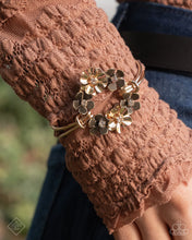 Load image into Gallery viewer, Glimpses of Malibu Secret of Gardener Fashion Fix Set January 2025