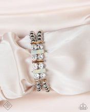 Load image into Gallery viewer, Fiercely 5th Avenue Fashion Fix December 2025 (F40)