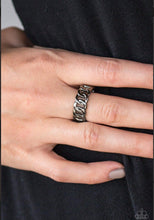 Load image into Gallery viewer, Love is Chain Black Skinny Band Ring
