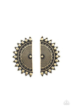 Load image into Gallery viewer, Fiercely Fanned Out Brass Earring