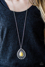 Load image into Gallery viewer, Summer Sunbeam Yellow Necklace