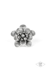 Load image into Gallery viewer, Petal Pusher Silver Ring