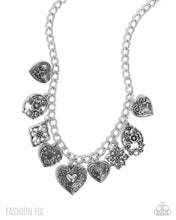 Load image into Gallery viewer, Vintage Showdown Silver Necklace