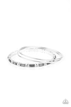 Load image into Gallery viewer, Heir Toss Purple Bangles