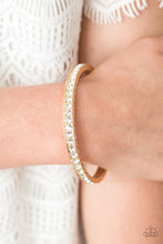 Load image into Gallery viewer, Laid-Back Luxury Gold Bangle