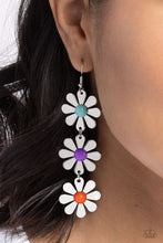 Load image into Gallery viewer, Daisy Dame Purple Earrings
