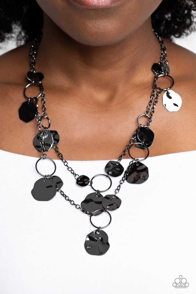 Hammered Horizon Black Necklace