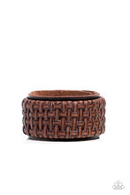 Load image into Gallery viewer, Urban Expansion Brown Snap Bracelet