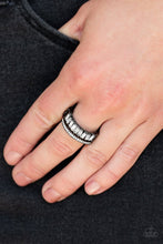 Load image into Gallery viewer, Royal Treasure Chest Black Skinny Band Ring