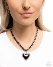 Load image into Gallery viewer, Austere Attraction Black Necklace