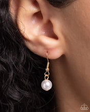 Load image into Gallery viewer, Painted Pageantry Green Necklace