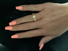 Load image into Gallery viewer, Flowerbed and Board Gold Skinny Band Ring