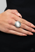 Load image into Gallery viewer, Laguna Luminosity White Ring