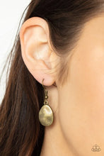 Load image into Gallery viewer, Cave Crawl Brass Necklace