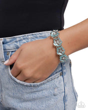 Load image into Gallery viewer, Floral Facility Blue Bracelet