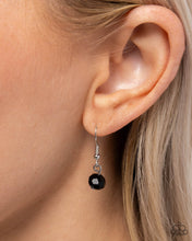 Load image into Gallery viewer, Falling Slowly Black Necklace