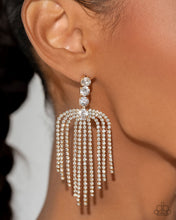 Load image into Gallery viewer, Tapered Twilight Gold Earrings