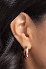Load image into Gallery viewer, Streamlined Status Gold Hoop Earrings