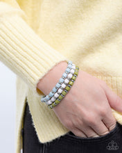 Load image into Gallery viewer, Trendy Trifecta Blue Bracelet