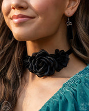 Load image into Gallery viewer, Very Viscountess Black Choker