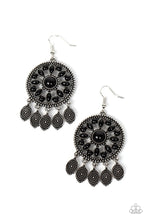 Load image into Gallery viewer, Sagebrush Symphony Black Earring