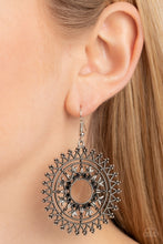 Load image into Gallery viewer, Revel In Radiance Black Earring