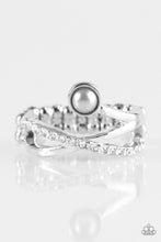 Load image into Gallery viewer, Front Glam Silver Skinny Band Ring