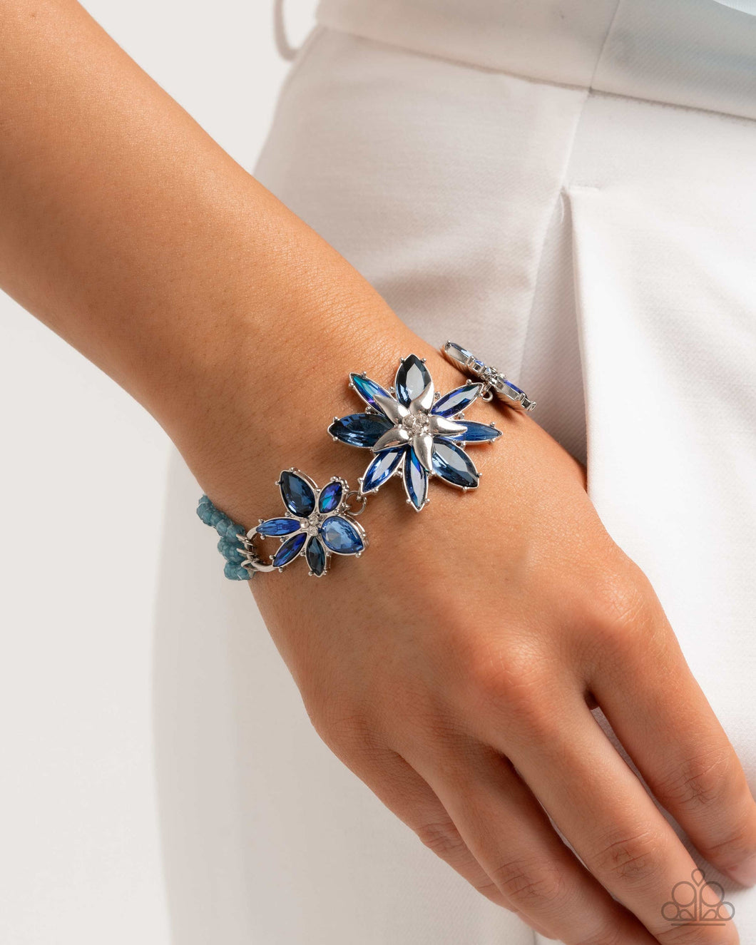 Floral Factor Blue Bracelet