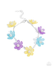 Load image into Gallery viewer, Fresh Flowers Purple Bracelet