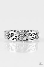 Load image into Gallery viewer, Wandering Wisteria Silver Skinny Band Ring