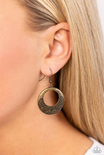 Load image into Gallery viewer, Secret Vineyards Brass Earring