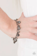 Load image into Gallery viewer, City Couture Black Necklace