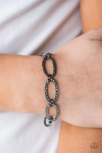 Load image into Gallery viewer, Legendary Lioness Black Necklace