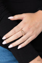 Load image into Gallery viewer, Daisy Dapper Rose Gold Skinny Band Ring