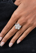 Load image into Gallery viewer, Efflorescent Envy White Skinny Band Ring