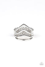 Load image into Gallery viewer, The Main Point Silver Ring