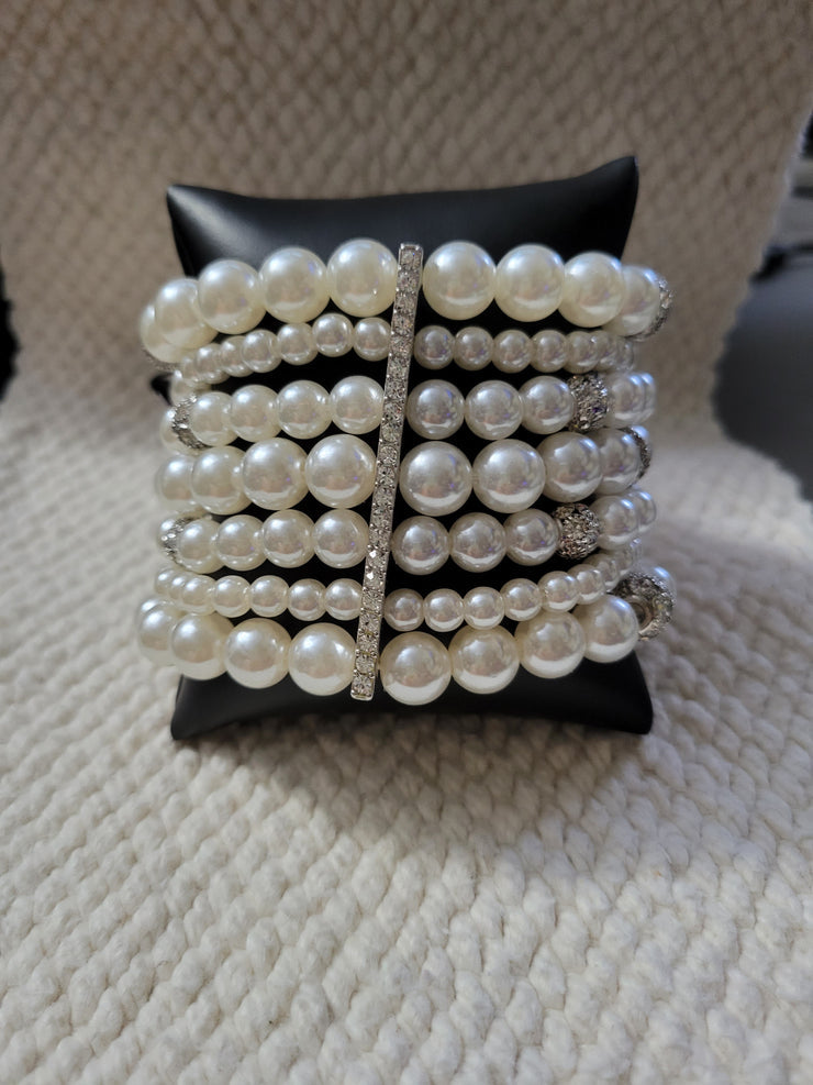 Glow-ology White Zi Bracelet 2022