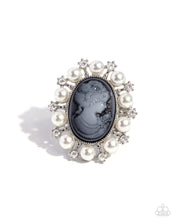 Load image into Gallery viewer, Vintage Glam Black Ring