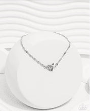 Load image into Gallery viewer, Rose Review Silver Anklet
