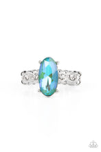 Load image into Gallery viewer, Stellar Sensation Green Skinny Band Ring