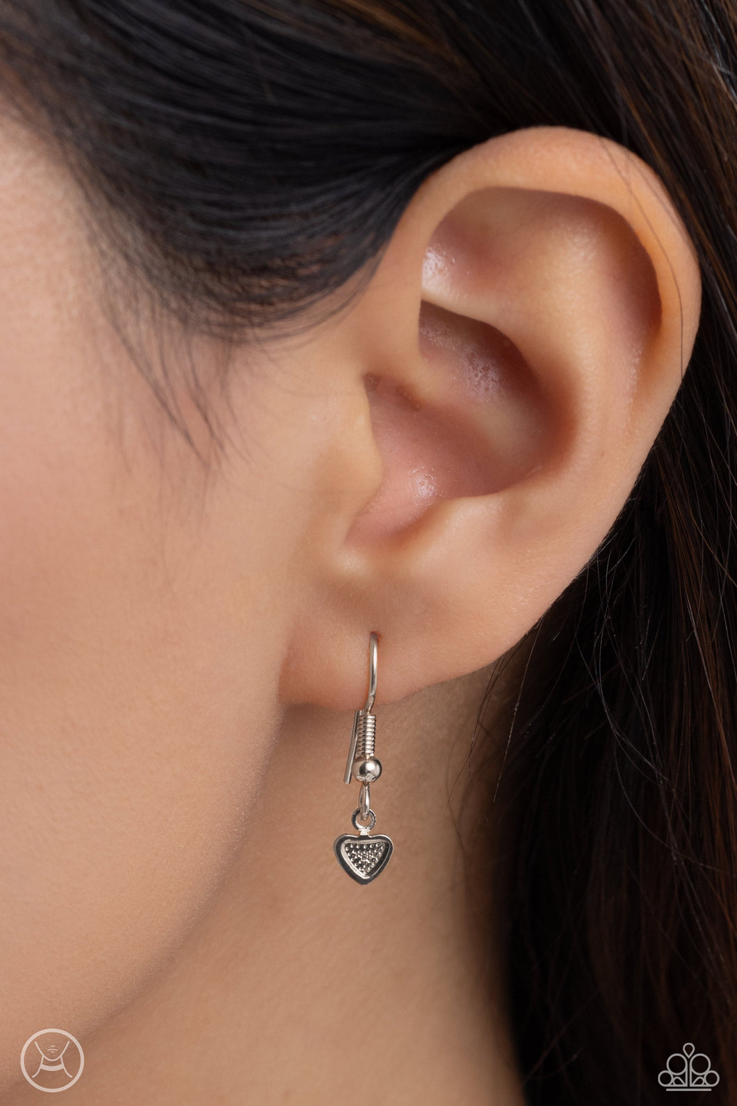 Cupid Catwalk Silver Choker